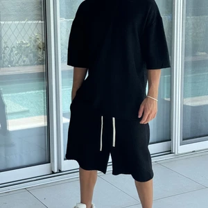 חולצת אוברסייז ZUKI BLACK