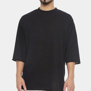 חולצה קצרה פשתן קלאסי GOCHA BLACK