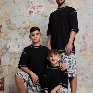 חולצה קצרה אוברסייז UP-DOWN BLACK