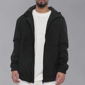 ג'קט אוברסייז CHIC GOCHA עם ריצ'רץ' BLACK