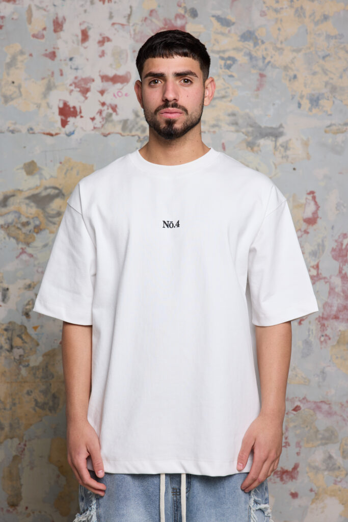 חולצה קצרה NO.4 WHITE